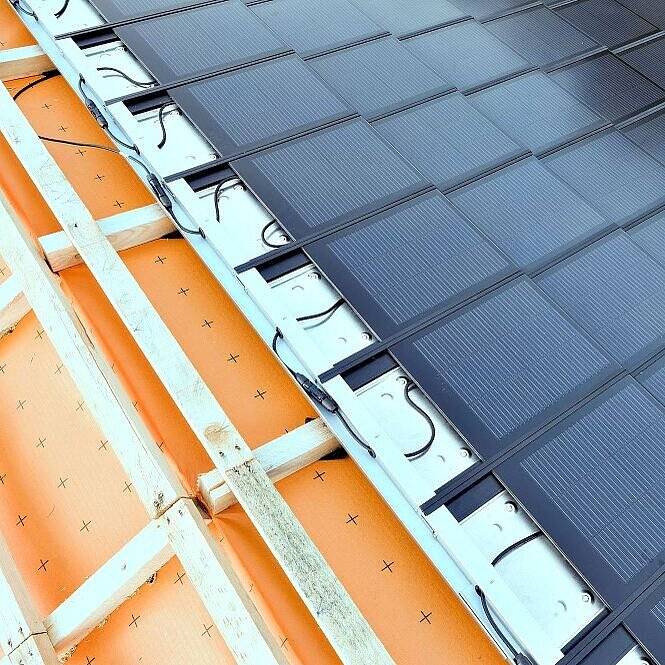 découvrez les avantages de l'ardoise solaire, une solution innovante pour produire de l'énergie renouvelable tout en préservant l'esthétique de votre toiture. idéale pour allier performance énergétique et design moderne.
