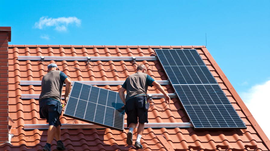 découvrez les dangers de l'arnaque sungold photovoltaïque : identifiez les signes d'une fraude, protégez vos investissements et informez-vous sur les alternatives sûres pour vos projets d'énergie solaire.