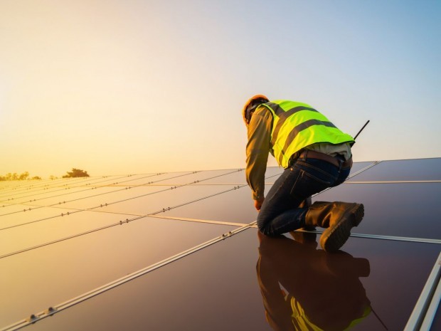 découvrez nos artisans spécialisés en photovoltaïque, experts dans l'installation et la maintenance de systèmes solaires. profitez d'une énergie renouvelable efficace pour réduire vos factures et contribuer à une planète plus verte.