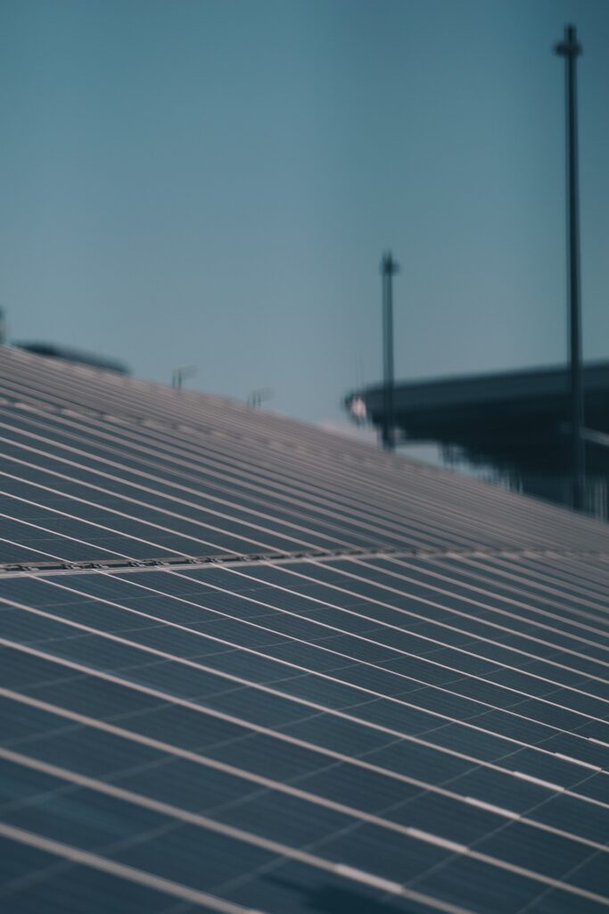 découvrez notre assurance photovoltaïque, qui protège vos installations solaires contre les risques d'endommagement, de vol et de défaillance technique. protégez votre investissement et maximisez vos économies d'énergie grâce à notre couverture sur mesure.