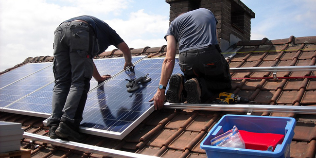 découvrez l'assurance photovoltaïque qui protège votre installation solaire contre les dommages, les vols et les pannes, tout en garantissant un retour sur investissement optimal. protégez votre avenir énergétique grâce à des solutions adaptées.