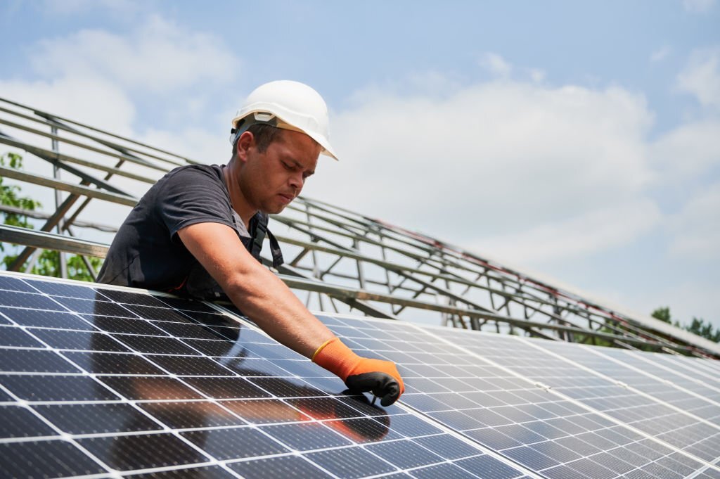 découvrez des astuces solaires pratiques pour optimiser l'utilisation de l'énergie solaire dans votre quotidien. apprenez à installer des panneaux solaires, à maximiser leur efficacité et à réduire vos factures d'énergie tout en préservant l'environnement.