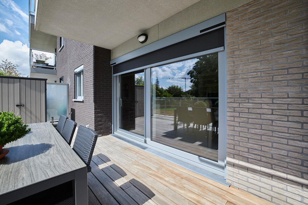 découvrez les nombreux avantages des stores solaires : protection efficace contre les rayons uv, isolation thermique, réduction des factures d'énergie et amélioration du confort intérieur. transformez votre espace de vie en alliant esthétisme et fonctionnalité.