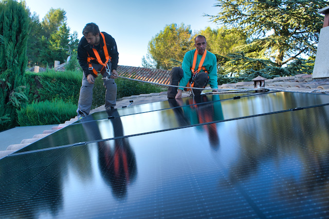 découvrez les nombreux avantages des pergolas photovoltaïques : solutions écologiques, économies d'énergie, protection solaire, et valorisation de votre espace extérieur. optez pour une alternative durable et esthétique qui allie confort et performance énergétique.