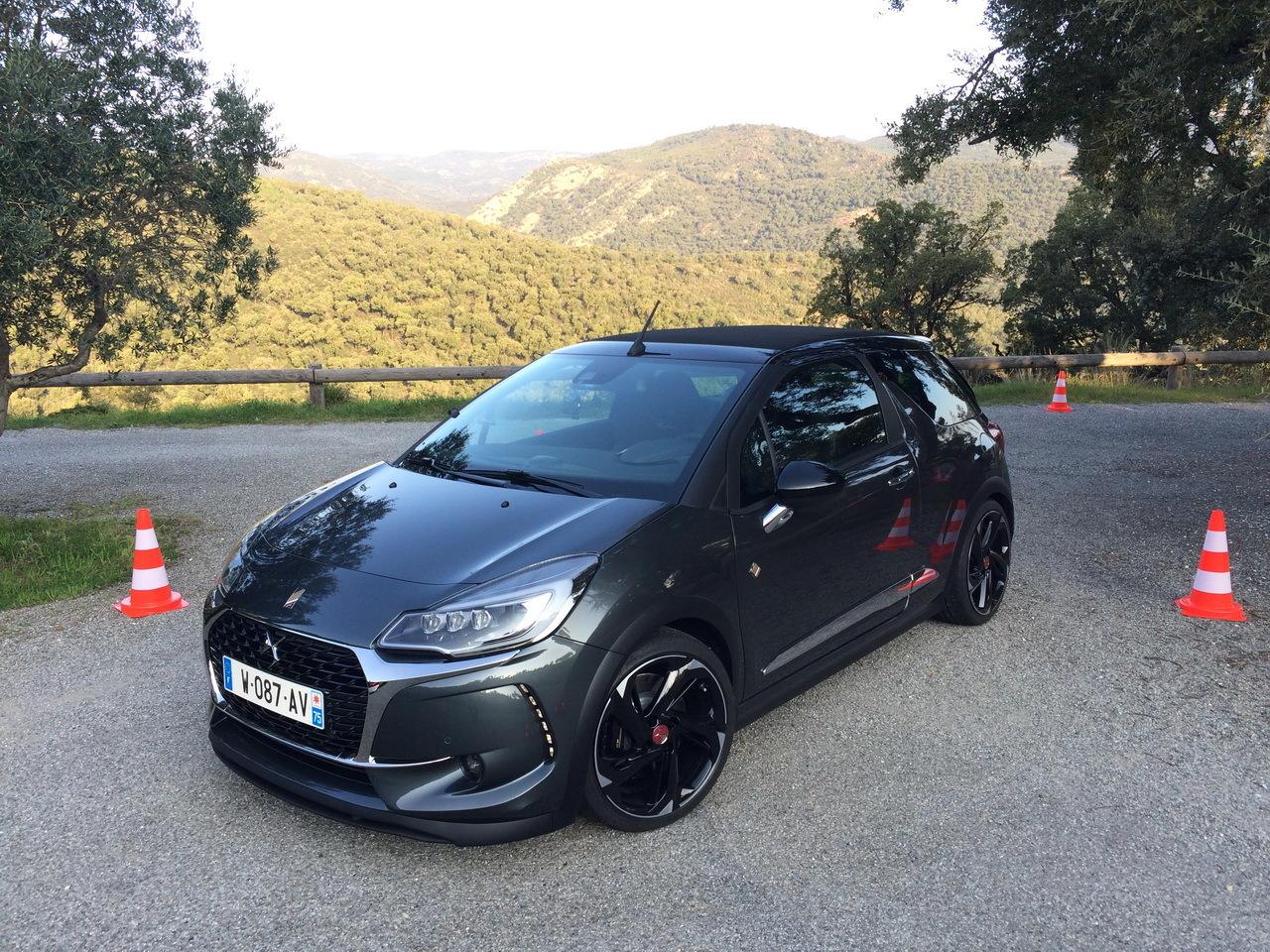 découvrez notre analyse complète sur la ds3 : performances, design, confort et avis des utilisateurs. informez-vous avant d'acheter ce modèle emblématique et trouvez s'il répond à vos attentes.