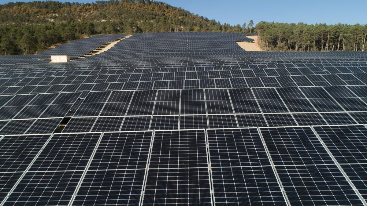 découvrez les avis sur engie solaire pour vous aider à faire le bon choix en matière d'énergie solaire. explorez les retours d'expérience, les avantages et les inconvénients des services proposés par engie, afin de bénéficier d'une solution d'énergie renouvelable adaptée à vos besoins.