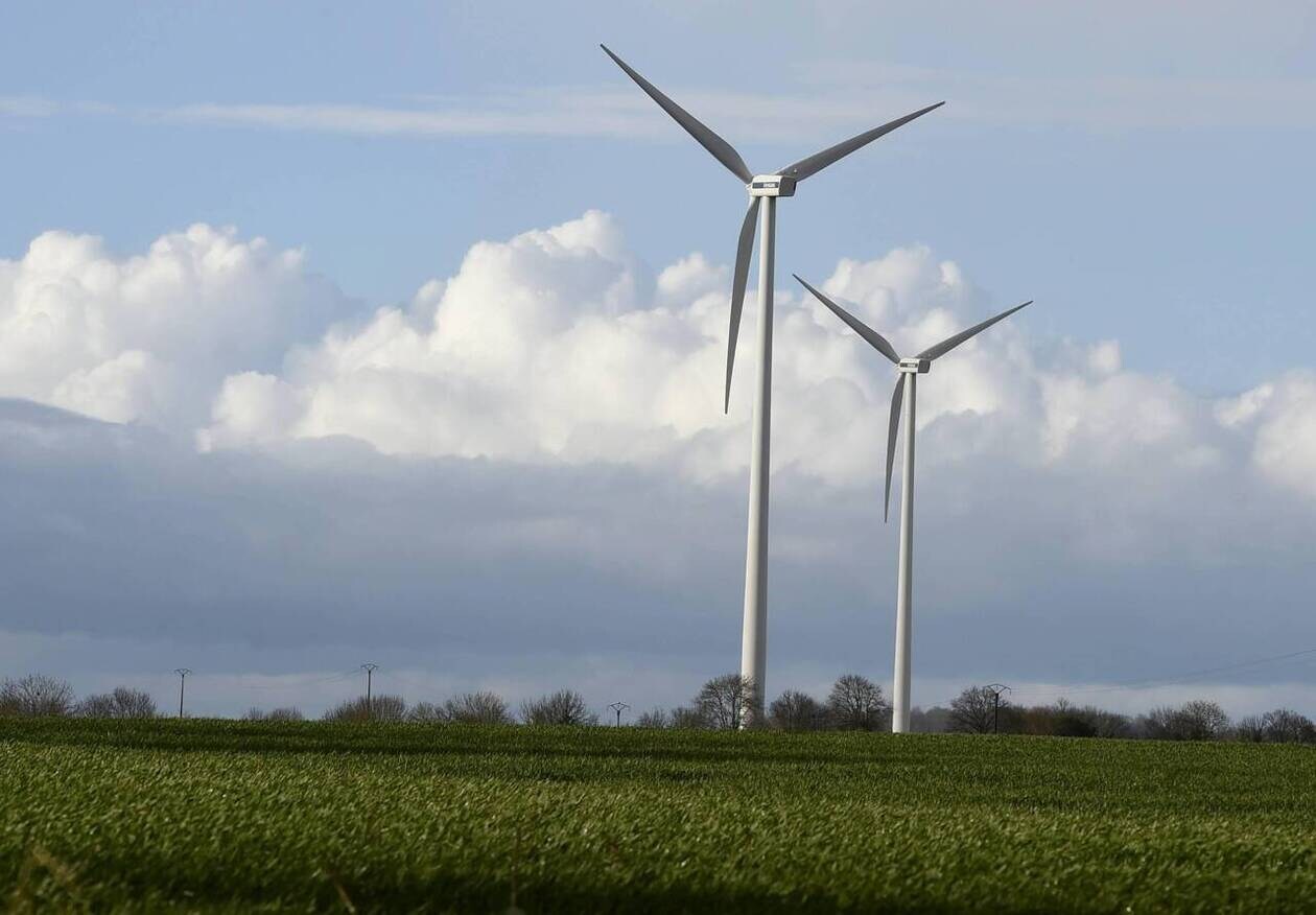 découvrez notre analyse approfondie sur les avis concernant les éoliennes. informez-vous sur les avantages et les inconvénients, ainsi que sur les perceptions des différents acteurs concernés par cette source d'énergie renouvelable.