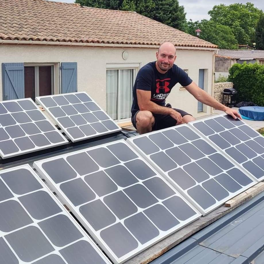 découvrez notre avis détaillé sur les kits solaires, leur efficacité, leurs avantages et inconvénients, ainsi que nos recommandations pour choisir le meilleur système adapté à vos besoins énergétiques.