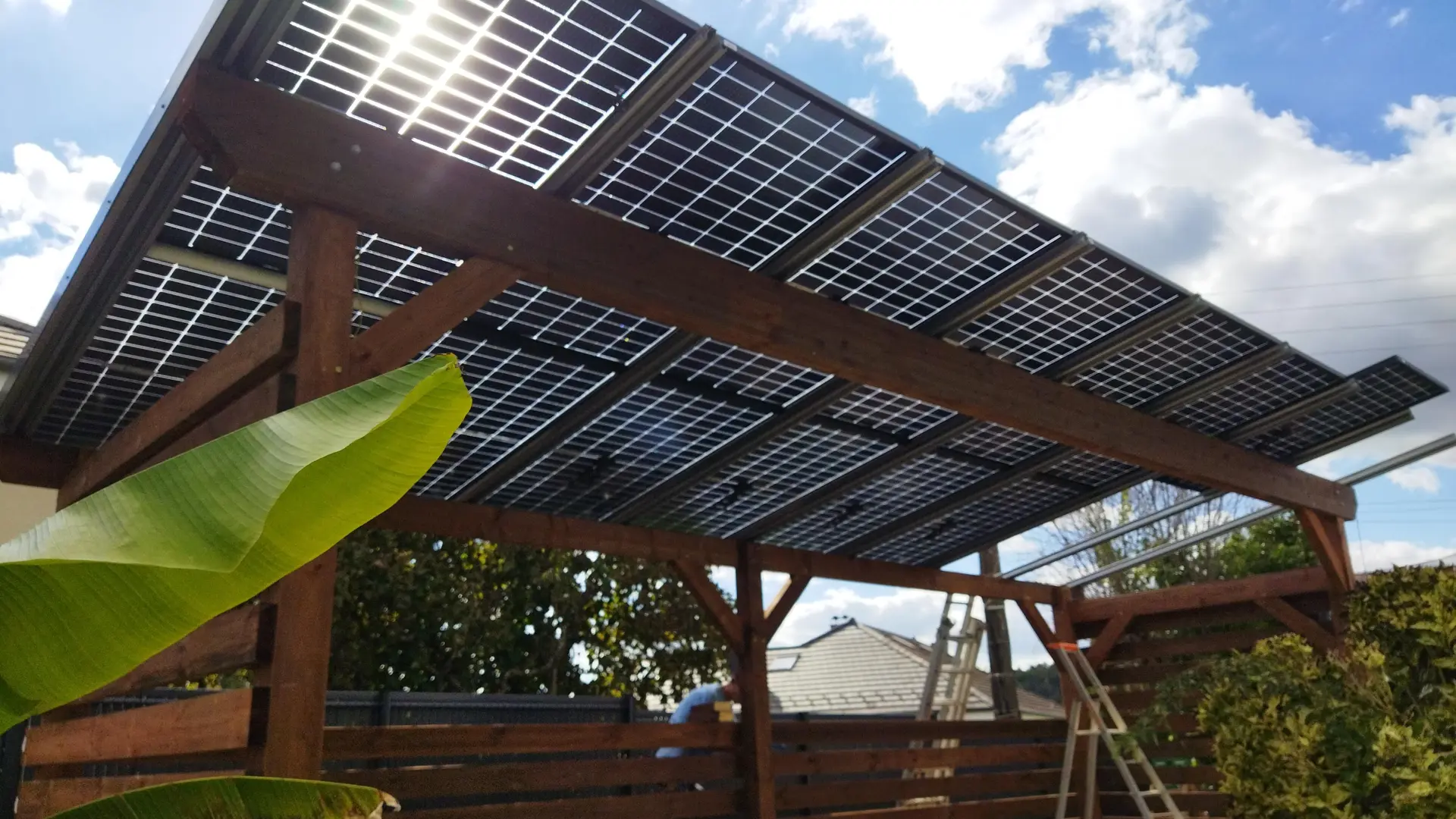 découvrez notre avis sur les pergolas solaires : un choix esthétique et pratique pour votre extérieur. profitez des avantages écologiques et de la protection contre le soleil avec nos recommandations et conseils d'experts.