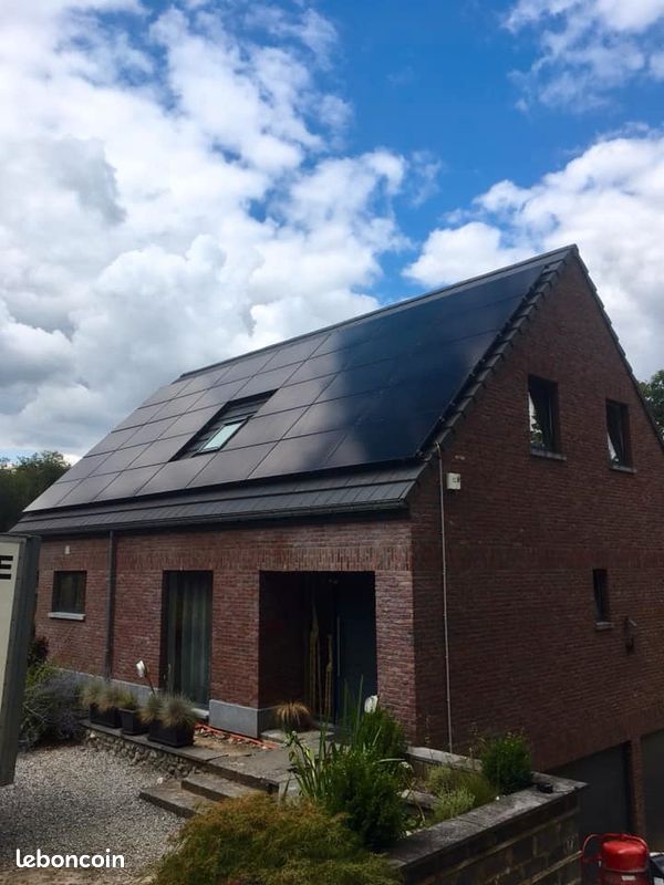 découvrez notre avis sur le soluxtec 320 mono, un panneau solaire qui allie performance et fiabilité. explorez ses caractéristiques, ses avantages et ce que les utilisateurs en pensent pour prendre une décision éclairée sur votre investissement énergétique.