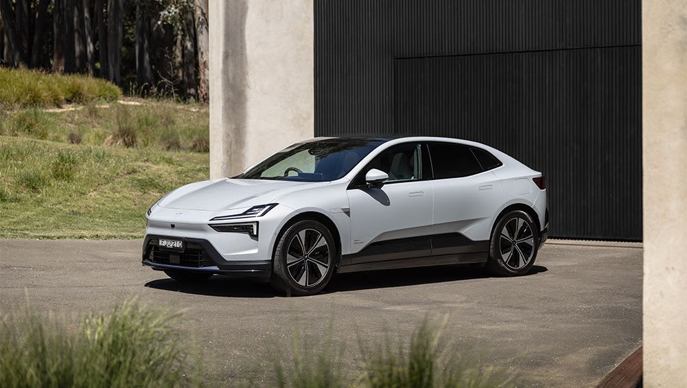 découvrez notre guide d'avis sur les voitures électriques : performances, autonomie, avantages et inconvénients, et tout ce qu'il faut savoir pour choisir le véhicule électrique qui vous convient.