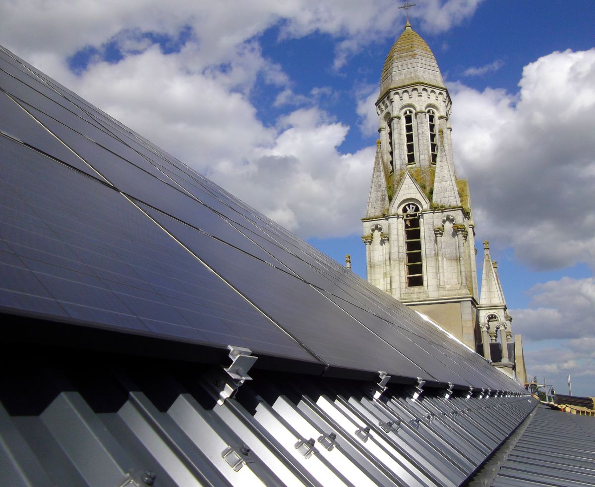 découvrez tout sur le bac photovoltaïque, une solution innovante pour optimiser la collecte d'énergie solaire. apprenez comment il fonctionne, ses avantages, et son impact sur l'environnement. adoptez une énergie durable et économisez sur vos factures d'énergie.