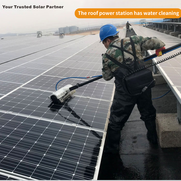 découvrez notre balai spécialement conçu pour nettoyer efficacement vos panneaux solaires. optimisez la performance de votre installation photovoltaïque avec cet outil pratique et facile à utiliser, idéal pour maintenir la propreté et la productivité de vos panneaux.