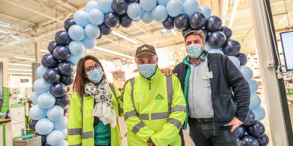 découvrez notre sélection de ballons chez leroy merlin, parfaits pour tous vos besoins de loisirs et de divertissement. que vous recherchiez un ballon de sport, un ballon décoratif ou un accessoire pour vos fêtes, trouvez le produit qui convient à vos envies parmi notre large gamme.