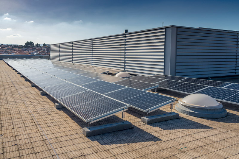 découvrez notre bâtiment photovoltaïque de 100 kw, alliant performance énergétique et respect de l'environnement. optimisez votre consommation d'énergie tout en réduisant votre empreinte carbone grâce à nos solutions innovantes adaptées à vos besoins.