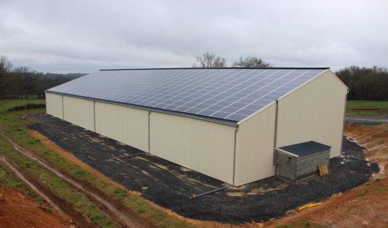 découvrez les avantages des bâtiments photovoltaïques qui allient architecture moderne et production d'énergie renouvelable. optimisez votre consommation d'énergie tout en préservant l'environnement avec des solutions durables et innovantes.