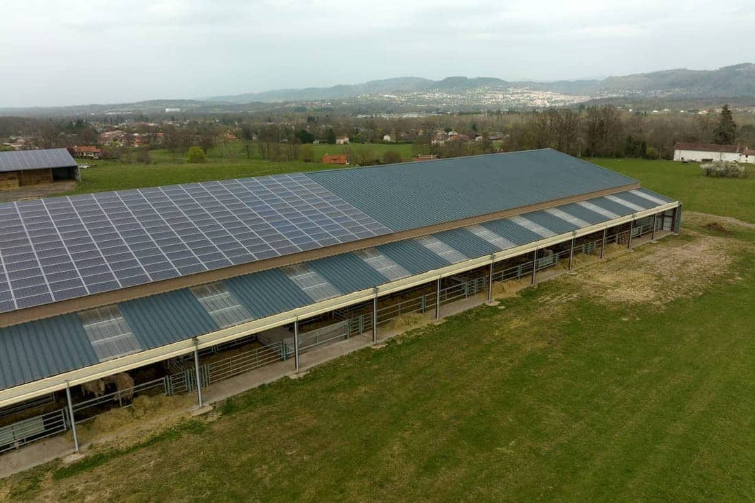 découvrez les avantages des bâtiments photovoltaïques, une solution durable et écologique pour produire de l'énergie renouvelable. apprenez comment optimiser l'efficacité énergétique de votre bâtiment tout en réduisant votre empreinte carbone.