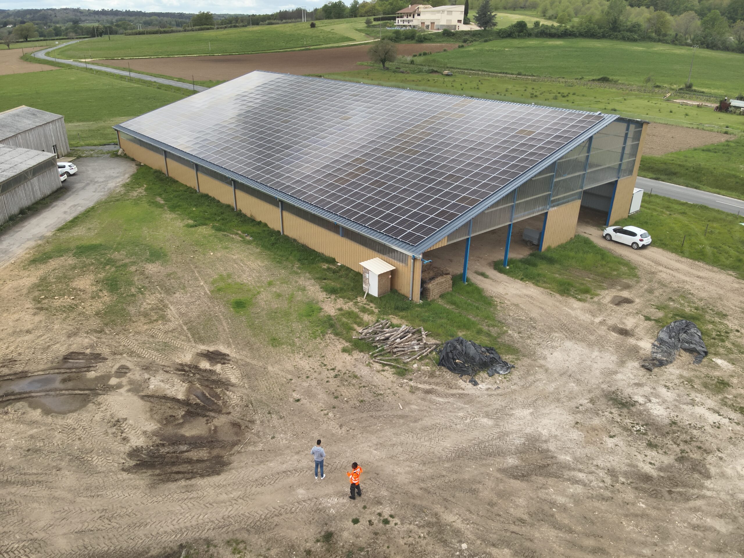 découvrez les avantages des bâtiments photovoltaïques, une solution écologique et économique pour produire de l'énergie renouvelable tout en préservant l'environnement. optimisez votre consommation d'énergie avec des technologies innovantes et durables.