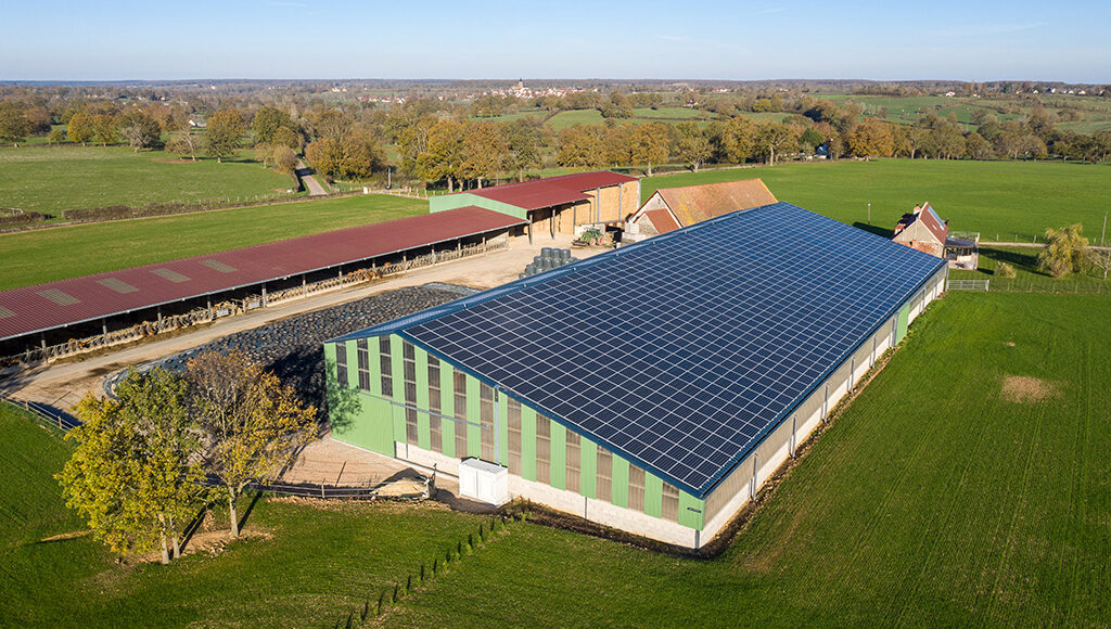 découvrez les avantages des bâtiments photovoltaïques, alliant écologie et économie d'énergie. apprenez comment ces structures innovantes optimisent l'utilisation de l'énergie solaire pour une construction durable et respectueuse de l'environnement.