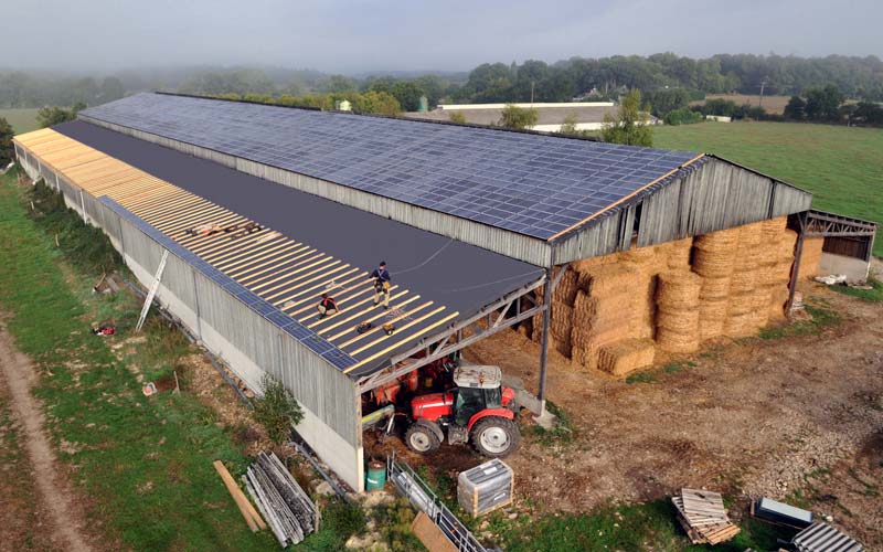 découvrez comment les bâtiments photovoltaïques agricoles transforment l'agriculture moderne en offrant des solutions durables pour la production d'énergie. optimisez votre exploitation avec des technologies innovantes, réduisez vos coûts et participez à la transition énergétique tout en préservant l'environnement.