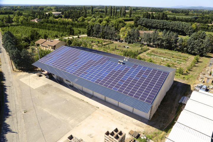 découvrez comment financer un bâtiment photovoltaïque gratuitement grâce à des aides et subventions. profitez d'énergies renouvelables pour réduire vos factures et contribuer à la protection de l'environnement.