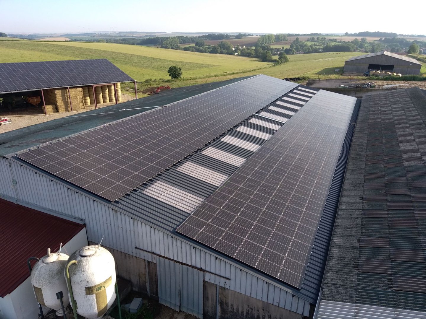 découvrez comment bénéficier de bâtiments photovoltaïques gratuits grâce à des initiatives écologiques. transformez votre espace en une source d'énergie renouvelable et réduisez vos factures d'électricité tout en préservant l'environnement.