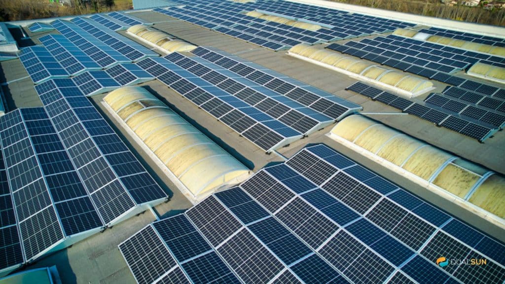 découvrez comment le bâtiment photovoltaïque roi révolutionne la production d'énergie durable. explorez ses avantages éco-énergétiques, son impact positif sur l'environnement et son rôle clé dans la transition énergétique. transformez votre espace en un modèle de rentabilité et de durabilité avec des solutions innovantes.