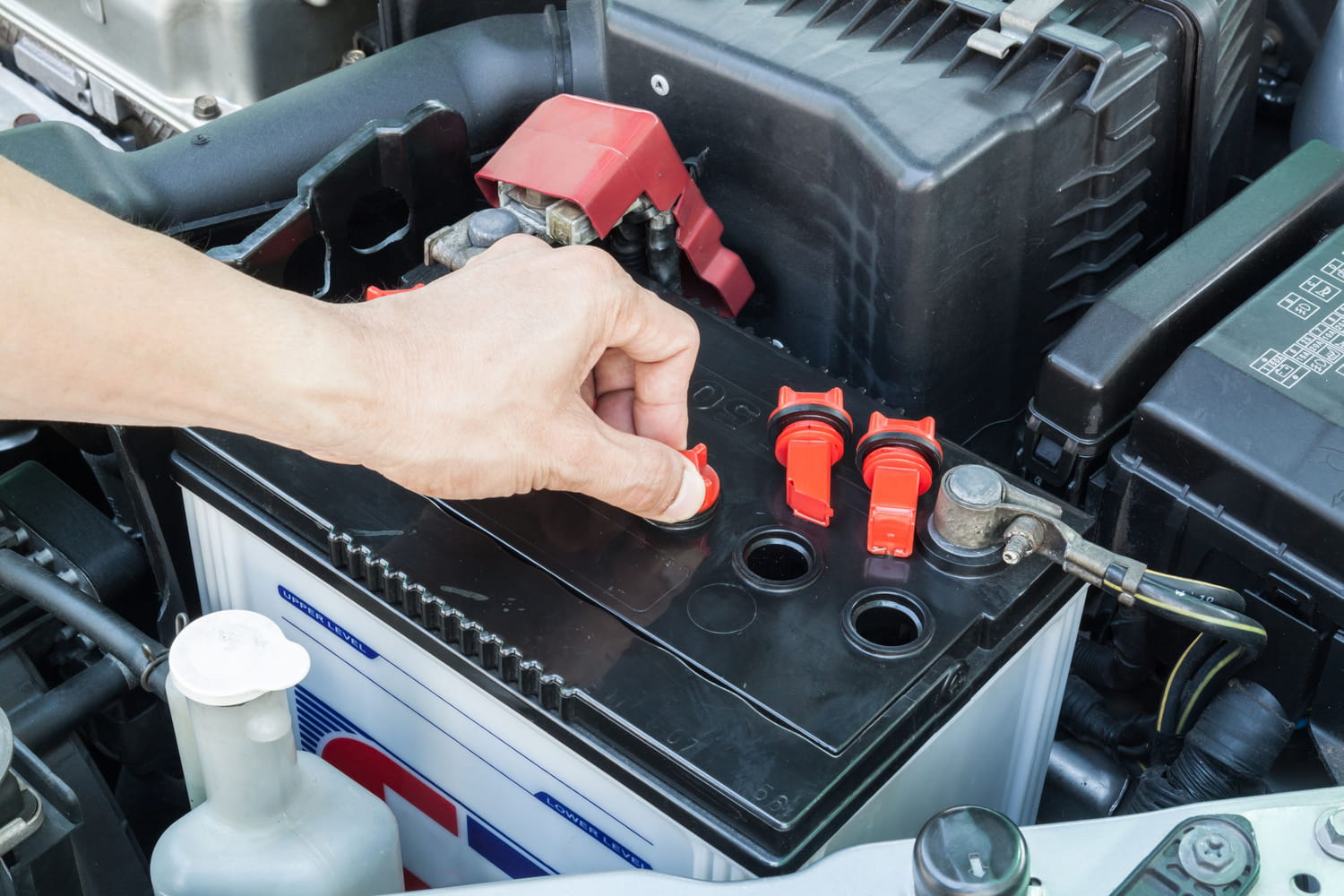 découvrez tout ce qu'il faut savoir sur les batteries : types, fonctionnement, conseils d'achat et recommandations pour prolonger leur durée de vie. que vous ayez besoin d'une batterie pour votre smartphone, votre véhicule ou vos appareils électroménagers, trouvez ici des informations utiles et pratiques.