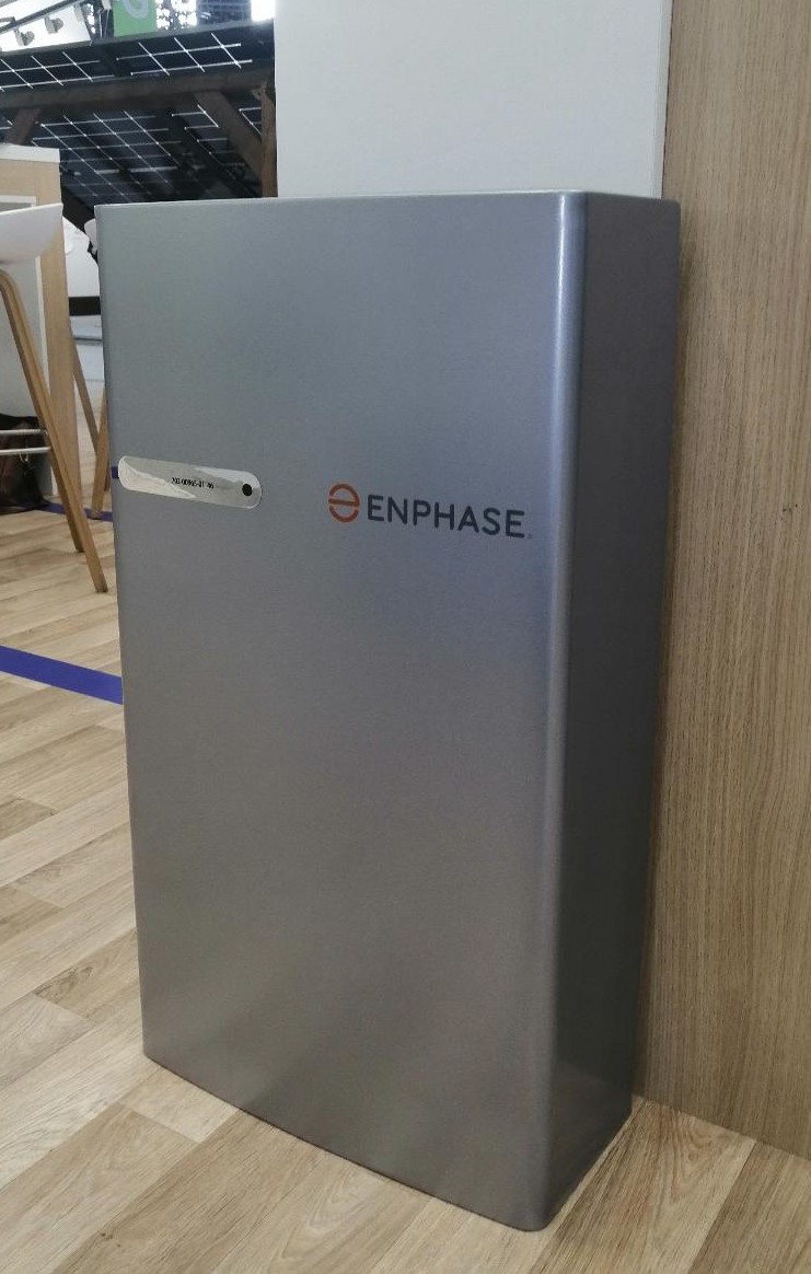 découvrez la batterie enphase, une solution innovante pour stocker l'énergie solaire et optimiser votre consommation. idéale pour les particuliers souhaitant réduire leur facture d'électricité et augmenter leur indépendance énergétique.