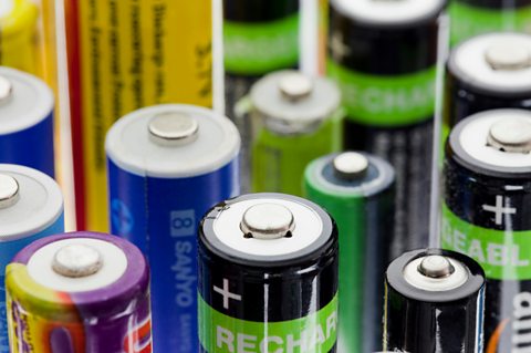 découvrez notre sélection de batteries performantes pour tous vos appareils : smartphones, tablettes, ordinateurs portables et bien plus. optimisez l'autonomie et la puissance de vos gadgets avec nos options de qualité.