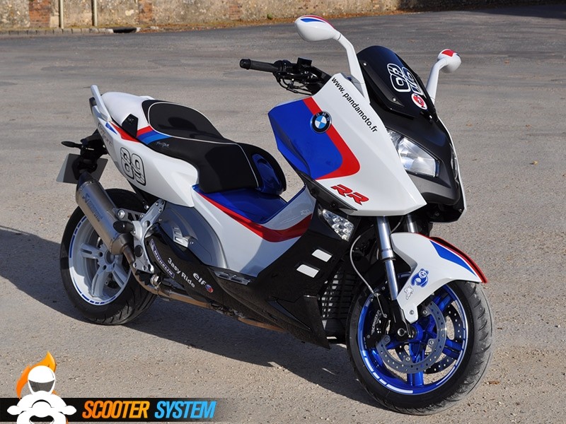 découvrez la bmw 600, un modèle emblématique alliant élégance et performance. plongez dans un univers de luxe et de confort, avec des caractéristiques techniques impressionnantes et un design intemporel. idéale pour les passionnés de conduite.