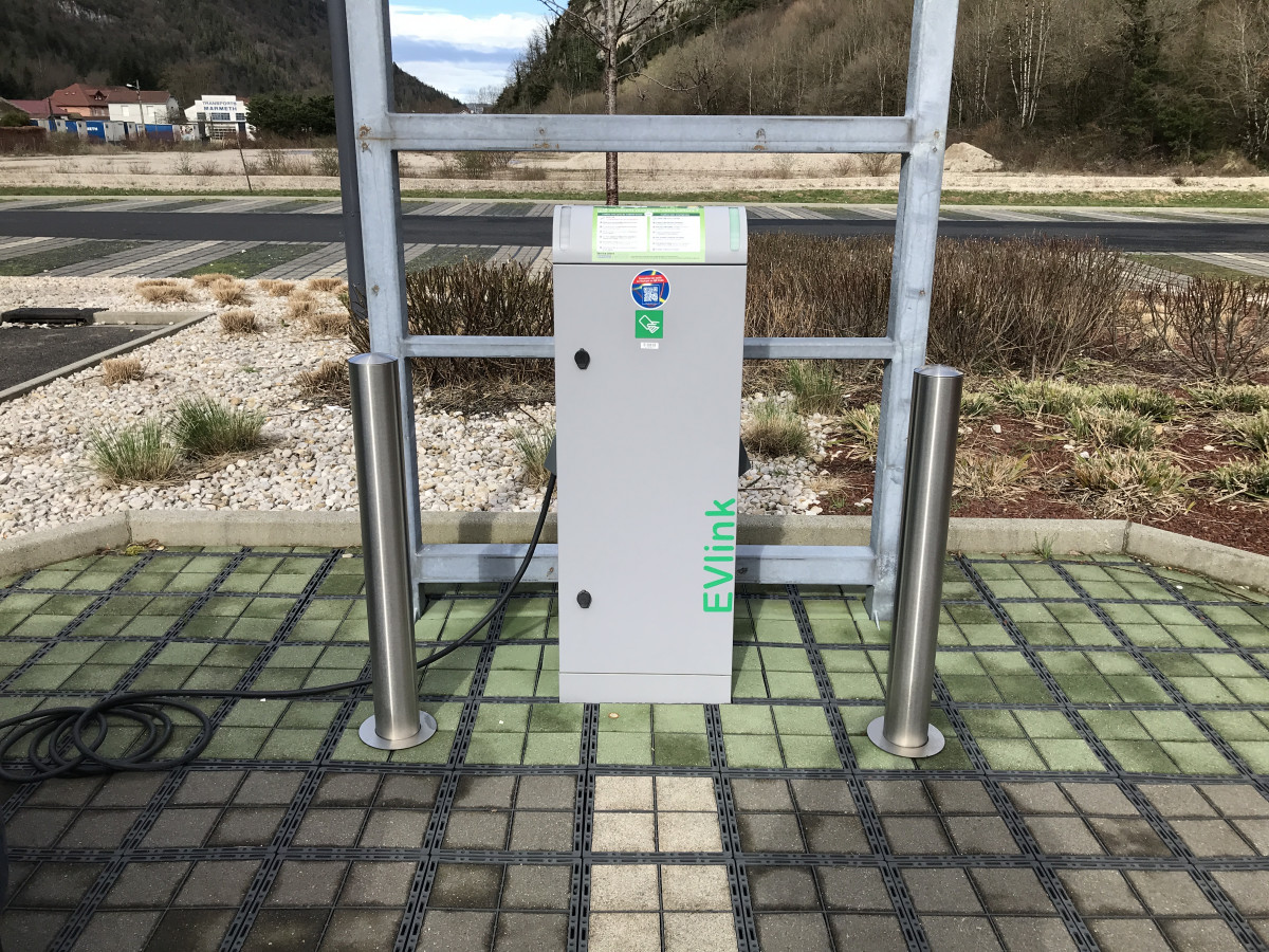 découvrez tout sur la recharge lidl : offres, services et astuces pour profiter pleinement des solutions de recharge proposées. restez informé sur les options d'économies et d'écologie avec lidl.