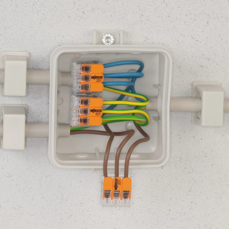découvrez notre sélection de bornier wago, des solutions de haute qualité pour vos connexions électriques. fiables et faciles à installer, nos borniers wago garantissent une performance optimale pour tous vos projets électriques.