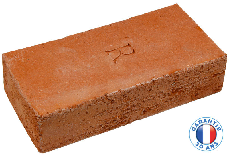 découvrez l'univers de la brique, un matériau intemporel et polyvalent qui apporte charme et durabilité à vos projets de construction et de décoration. apprenez tout sur ses différentes types, ses avantages écologiques et son utilisation dans l'architecture moderne.