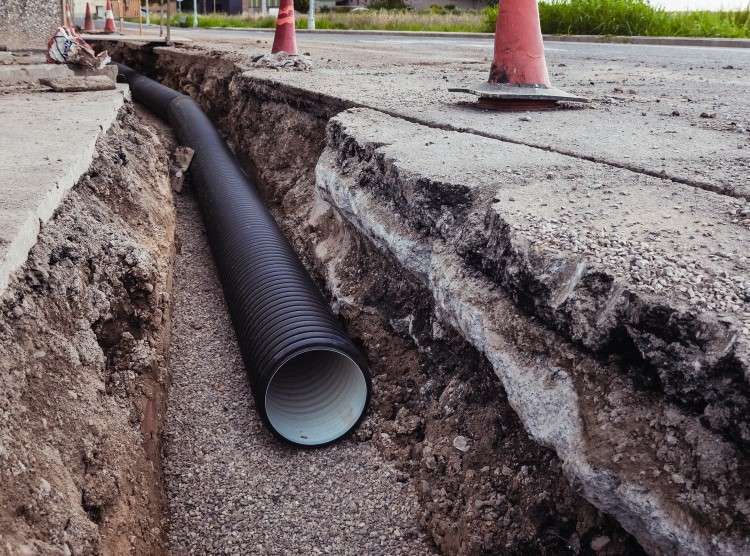 découvrez nos câbles gainés enterrés, conçus pour garantir une installation sécurisée et durable dans vos espaces extérieurs. idéal pour des applications électriques dans le jardin ou le terrain, résistant aux intempéries et à l'humidité.