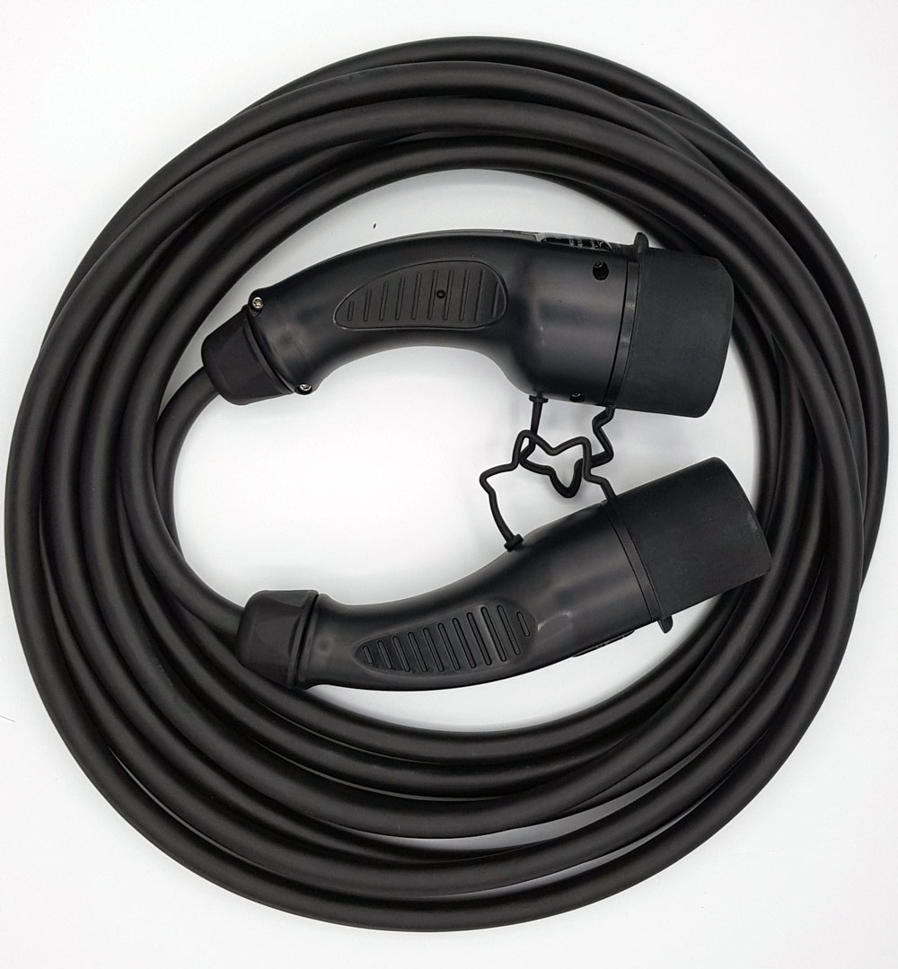 découvrez tout ce qu'il faut savoir sur le câble triphasé : ses caractéristiques, son utilisation dans les installations électriques, et pourquoi il est essentiel pour assurer une distribution d'énergie efficace et sécurisée. idéal pour les professionnels et les passionnés d'électricité.