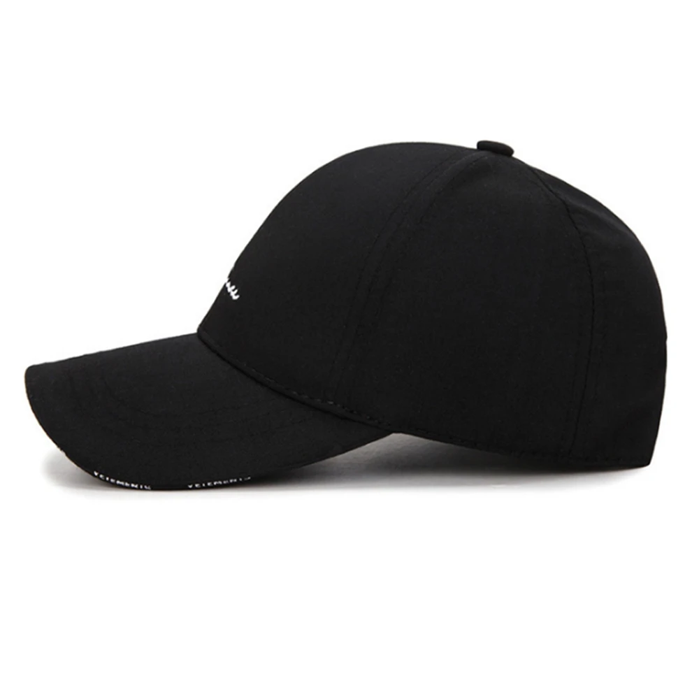 découvrez notre collection de casquettes solaires, conçues pour vous protéger du soleil tout en restant tendance. parfaites pour vos activités en plein air, elles allient confort et style. profitez de votre été en toute sérénité !