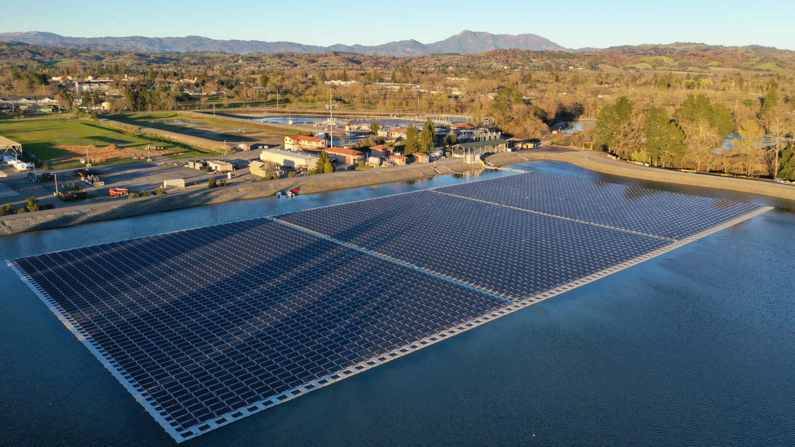 découvrez les dernières avancées et innovations de la centrale photovoltaïque mondiale, un pilier essentiel de la transition énergétique. apprenez comment cette technologie durable contribue à la production d'énergie verte et à la lutte contre le changement climatique.
