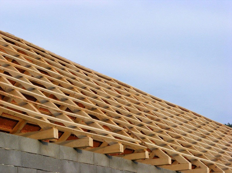 découvrez nos conseils et astuces pour choisir la charpente idéale pour votre maison. alliez esthétique et durabilité avec nos solutions adaptées à tous types d'habitations.