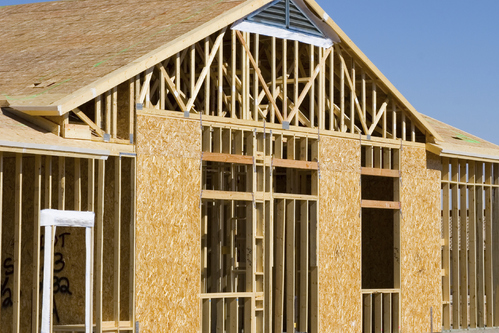 découvrez l'importance de la charpente dans la construction de votre maison. apprenez les différents types de charpentes, leurs avantages et comment choisir celle qui convient le mieux à votre projet de construction. assurez la durabilité et la sécurité de votre habitation grâce à une charpente de qualité.