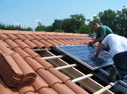 découvrez nos conseils pratiques pour choisir le bon panneau solaire adapté à vos besoins. comparez les types, les prix et les avantages afin d'optimiser votre installation solaire et de réduire votre facture d'énergie.