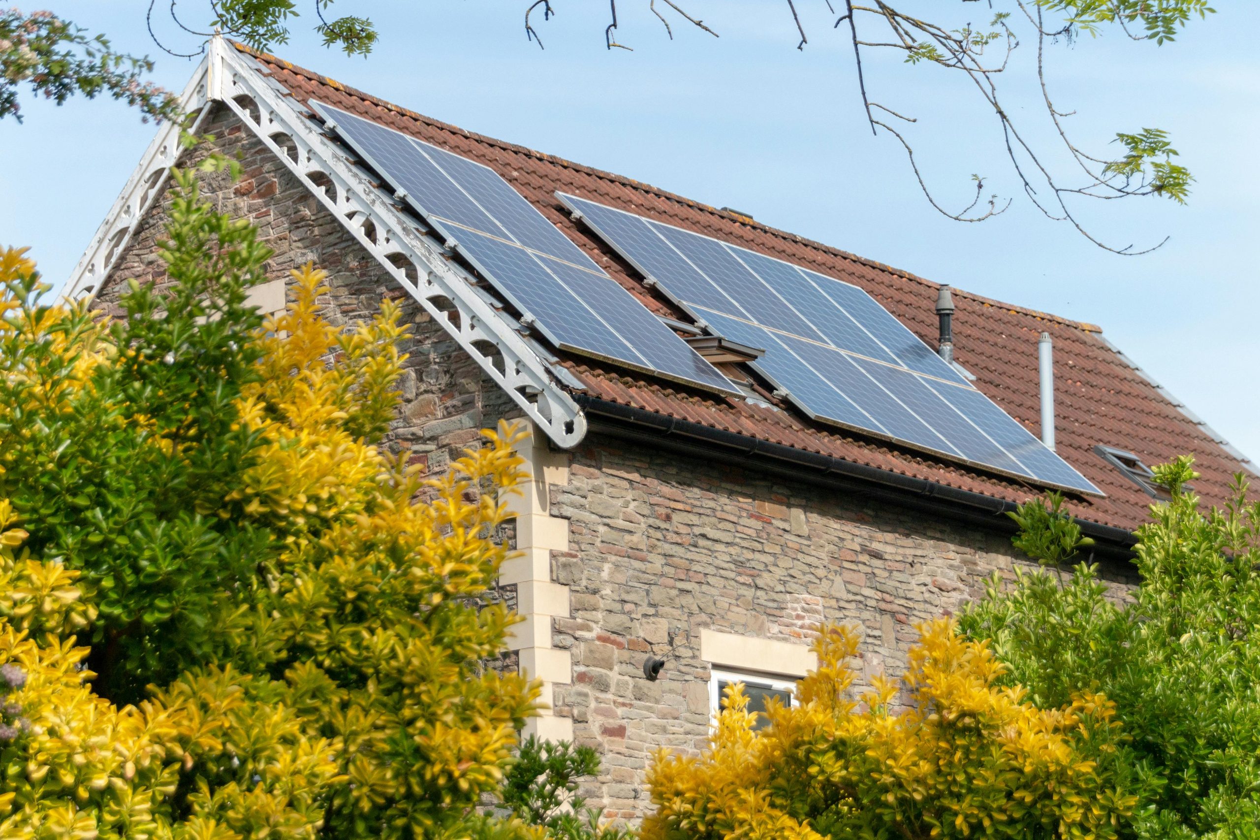 découvrez notre classement complet des panneaux solaires pour 2023. comparez les meilleures marques et modèles, profitez des conseils d'experts et choisissez la solution énergétique qui répond à vos besoins tout en réduisant votre empreinte carbone.
