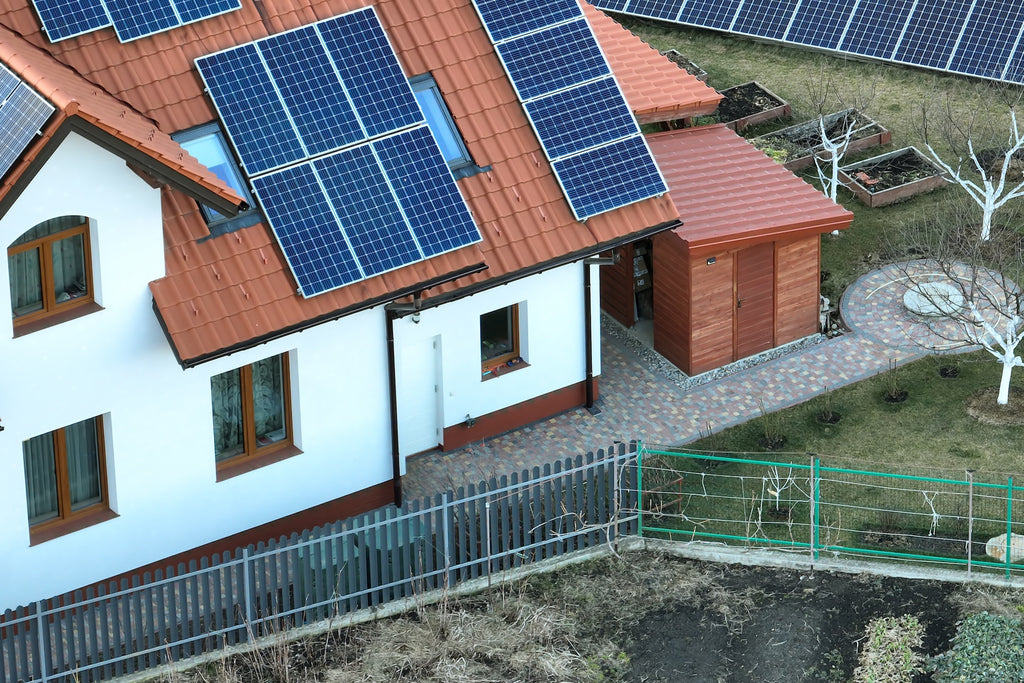 découvrez comment les panneaux solaires peuvent transformer votre maison en une source d'énergie durable et économique. apprenez sur les avantages, l'installation et les économies d'énergie liées à l'énergie solaire.