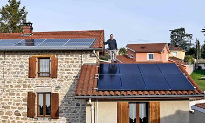 découvrez notre comparatif des installateurs de panneaux photovoltaïques pour vous aider à choisir le meilleur professionnel. analysez les tarifs, les services et les avis clients pour optimiser votre projet d'énergie renouvelable.