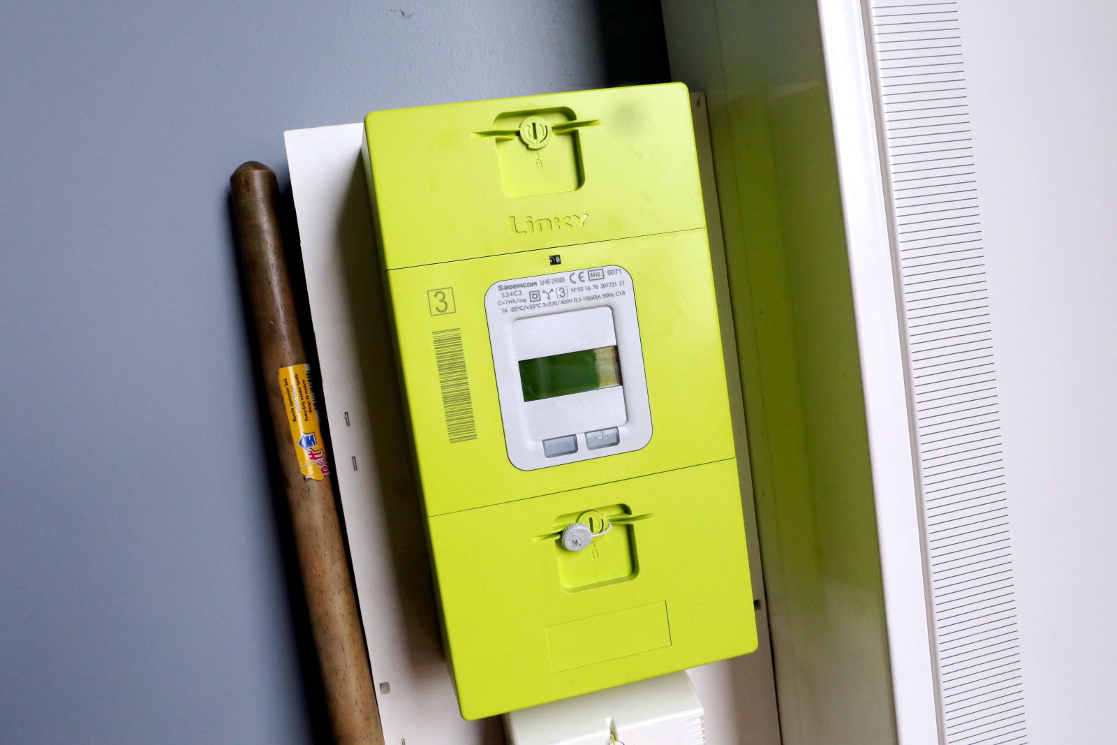 découvrez le compteur linky, la solution innovante pour une gestion efficace de votre consommation d'énergie. suivez en temps réel vos économies et contribuez à un avenir énergétique durable.