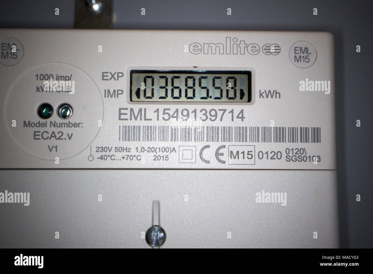découvrez tout sur le compteur pv : un dispositif essentiel pour maximiser votre production d'énergie solaire. apprenez comment il fonctionne, ses avantages et son importance dans la gestion de votre installation photovoltaïque.