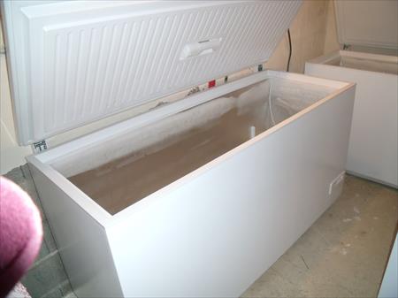 découvrez notre sélection de congélateurs coffre d'occasion, alliant performance et économies. idéals pour conserver vos aliments en toute sécurité, ces appareils reconditionnés offrent une qualité garantie à un prix réduit. profitez d'une grande capacité de stockage tout en réalisant des économies sur votre budget.