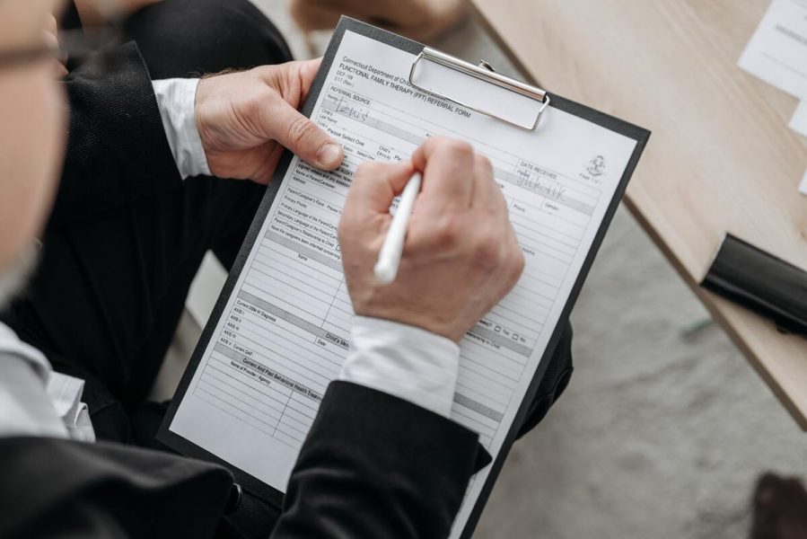 découvrez tout ce qu'il faut savoir sur le contrat edf pour l'installation de panneaux photovoltaïques. profitez d'énergies renouvelables et réduisez vos factures d'électricité grâce à une solution durable et avantageuse. informez-vous sur les conditions, les avantages et les options proposées par edf.