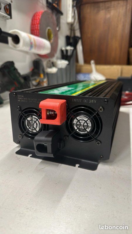 découvrez notre convertisseur 24v vers 220v de 6000w, idéal pour alimenter vos appareils électriques en toute sécurité. profitez d'une puissance élevée pour vos projets en extérieur ou pour vos besoins énergétiques domestiques. compact et performant, cet équipement est la solution parfaite pour une conversion efficace de l'énergie.