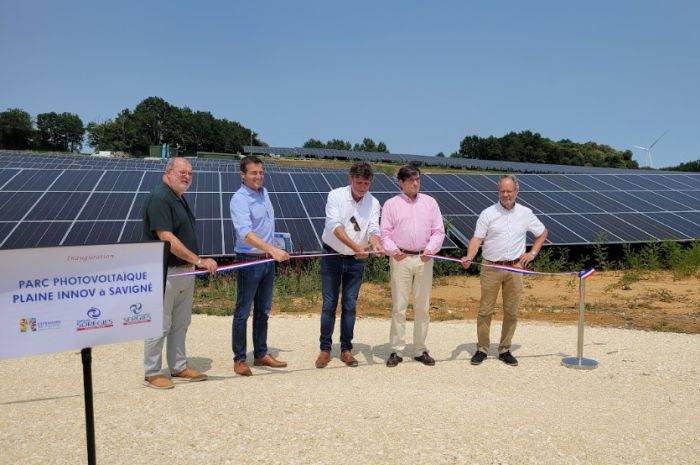 découvrez les avantages du couplage éolien-solaire, une solution énergétique innovante alliant l'énergie du vent et du soleil pour une production d'électricité durable et complémentaire. optimisez vos ressources et réduisez votre empreinte carbone avec cette approche intégrée.